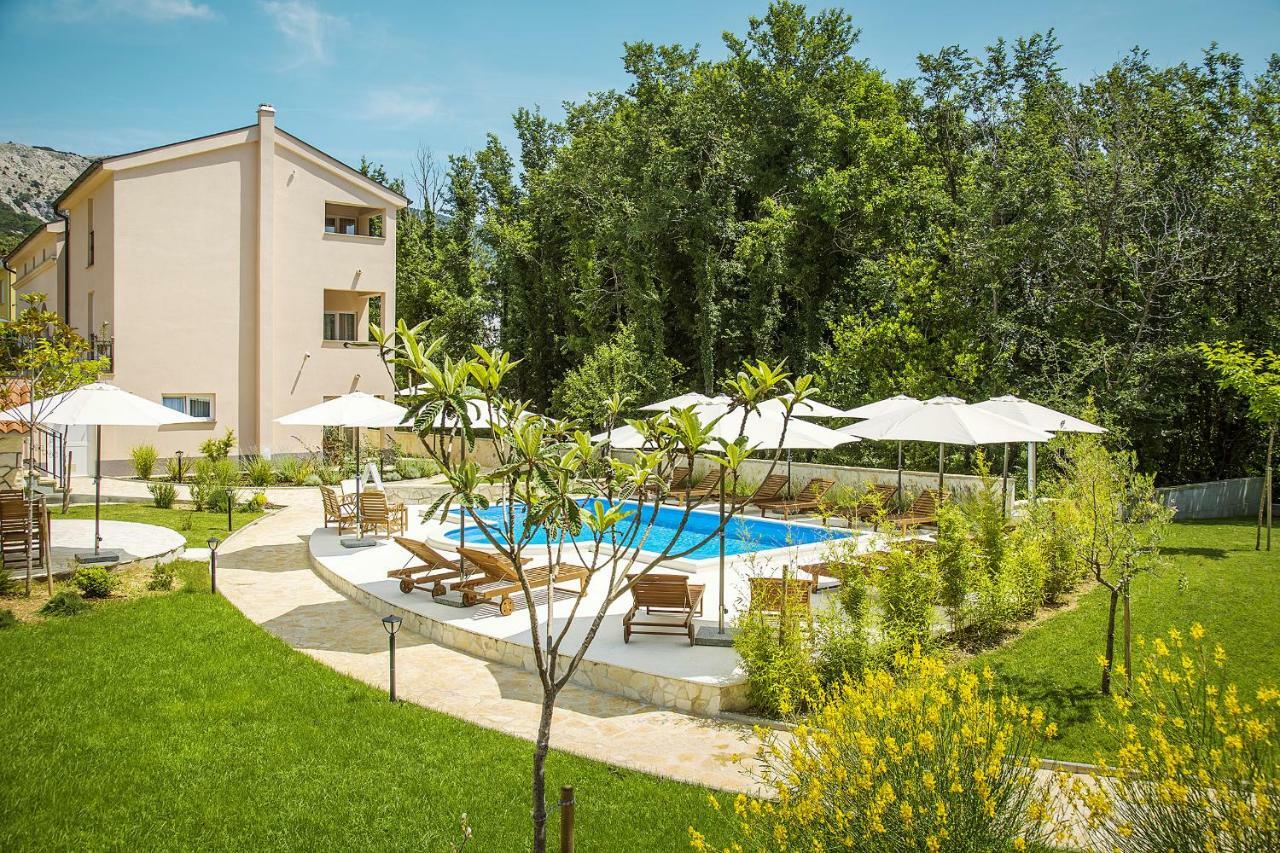Residence Mediterraneo II บัชกา ภายนอก รูปภาพ