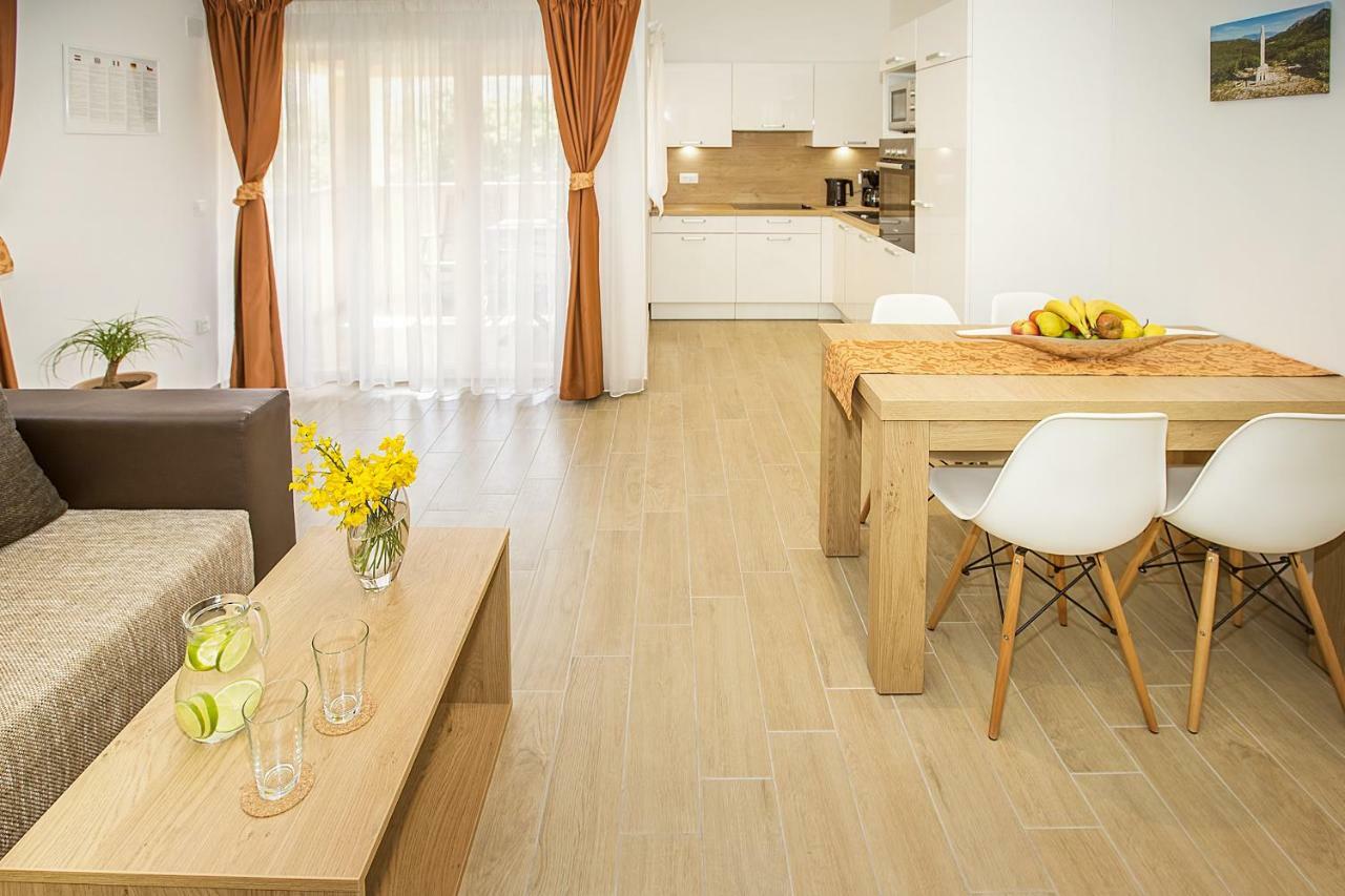 Residence Mediterraneo II บัชกา ภายนอก รูปภาพ