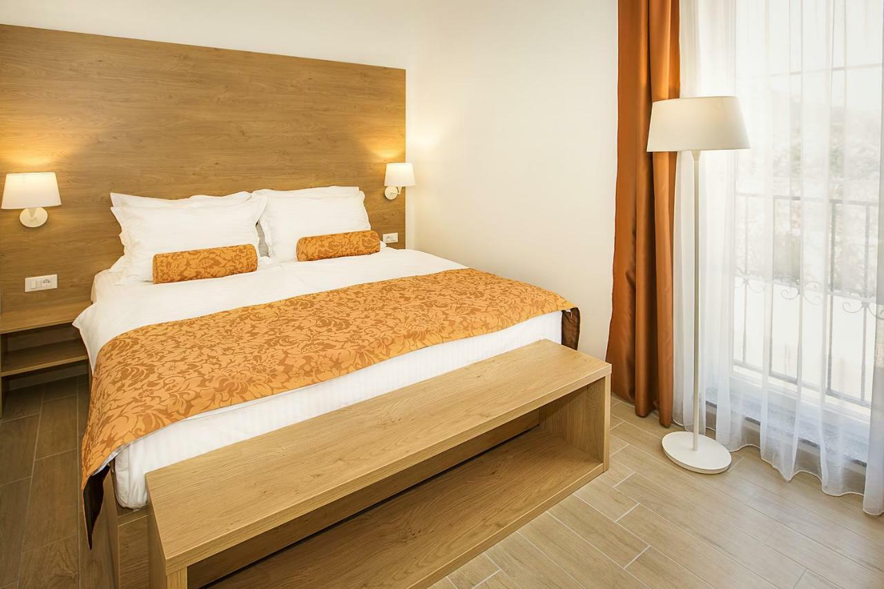 Residence Mediterraneo II บัชกา ภายนอก รูปภาพ
