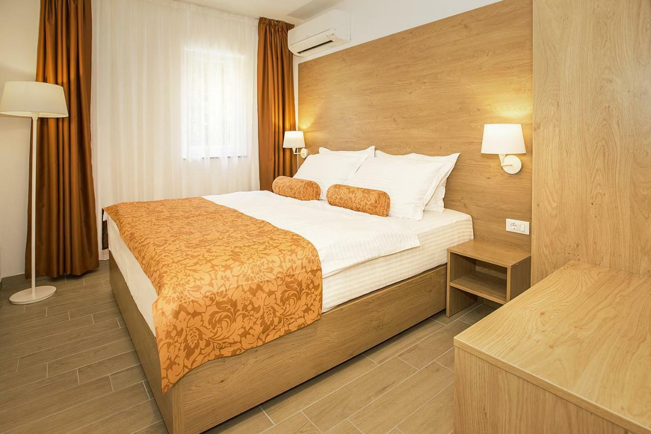 Residence Mediterraneo II บัชกา ภายนอก รูปภาพ